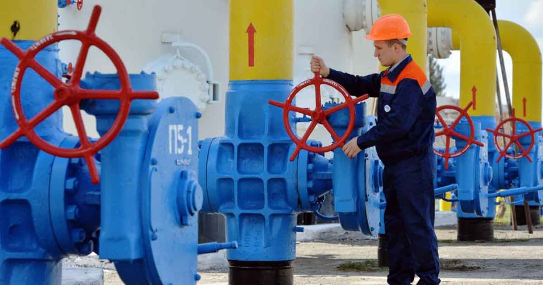 Europe's Gas Consumption Hits 10-Year Low Amid Rising LNG Imports