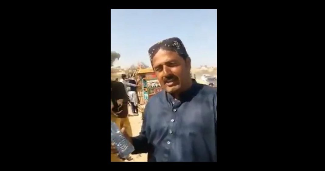 Thar vendor win hearts