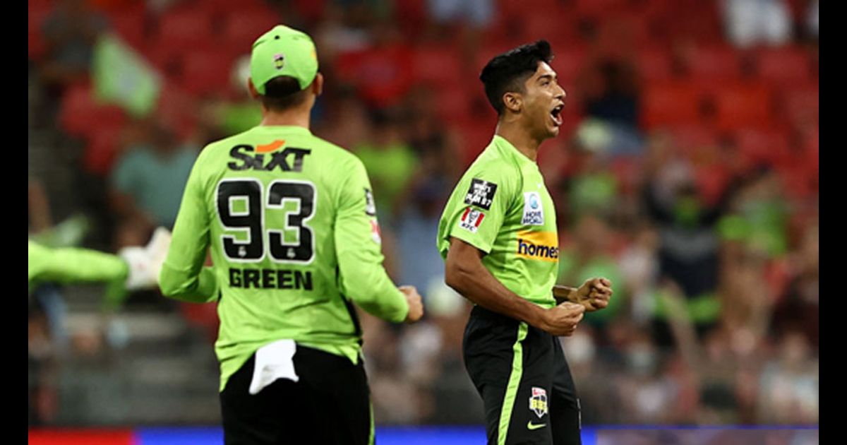 Pakistan's Muhammad Hasnain makes history in Big Bash League