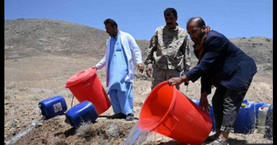 Taliban pour 3k litres of liquor into Kabul river: Inspired from Adnan Siddiqui?