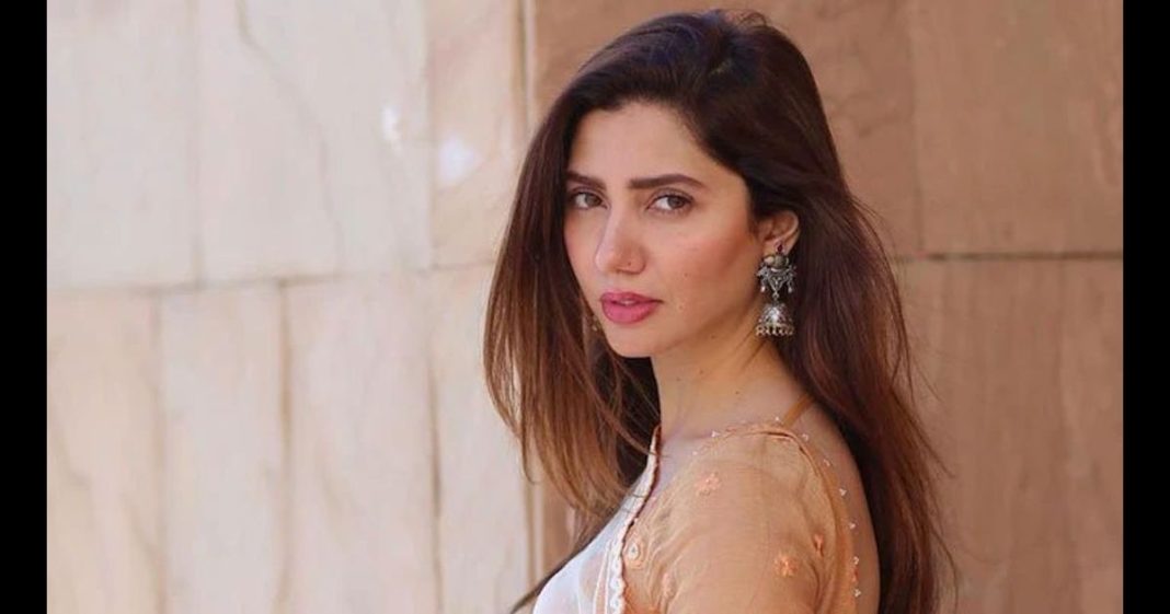 Mahira Khan to Debut in Malayalam Industry