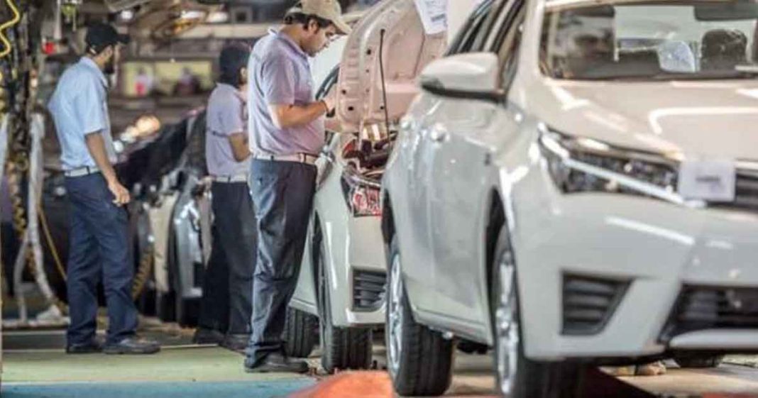 Toyota suspends booking