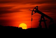 Saudi raise oil output