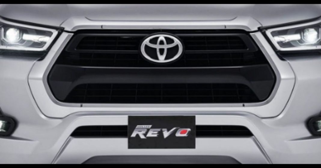 Toyota Revo 2022