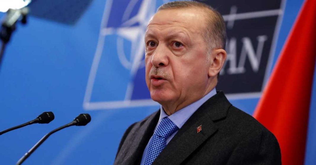 Turkey’s Covert Oil Trade with Israel Exposes Erdoğan's Hypocrisy