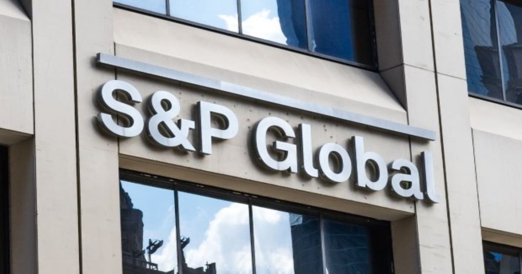 S&P downgraded Pakistan's outlook