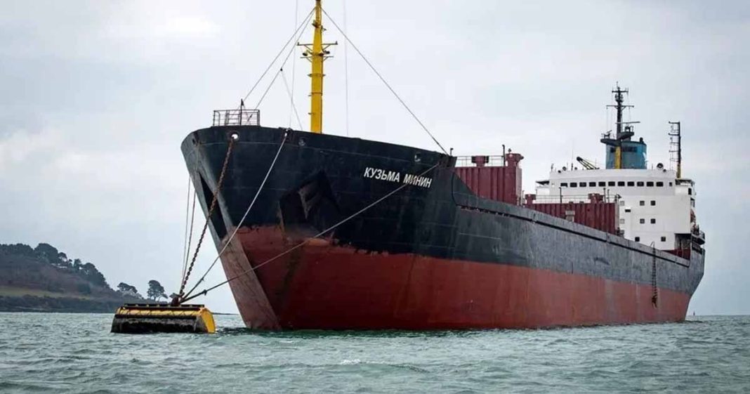 Turkey detain Russian ship