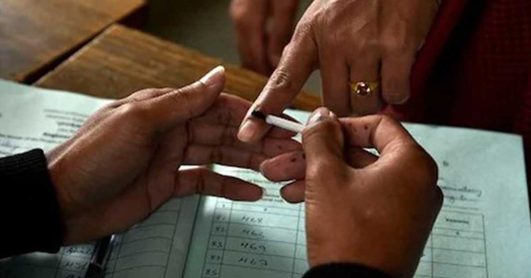 PML-N ministers resign