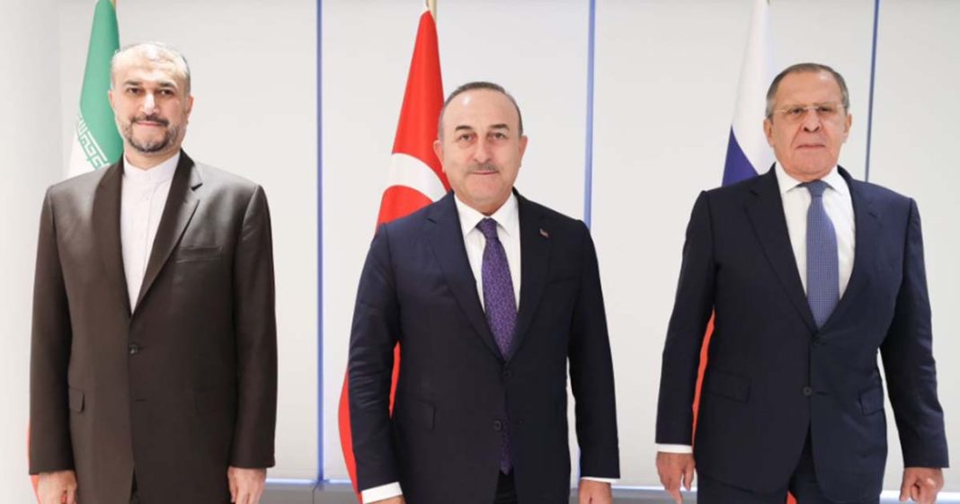 FM trilateral meeting