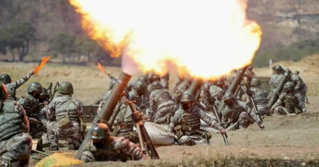 FSouth Korea Fires Warning Shots as North Korean Soldiers Cross Border