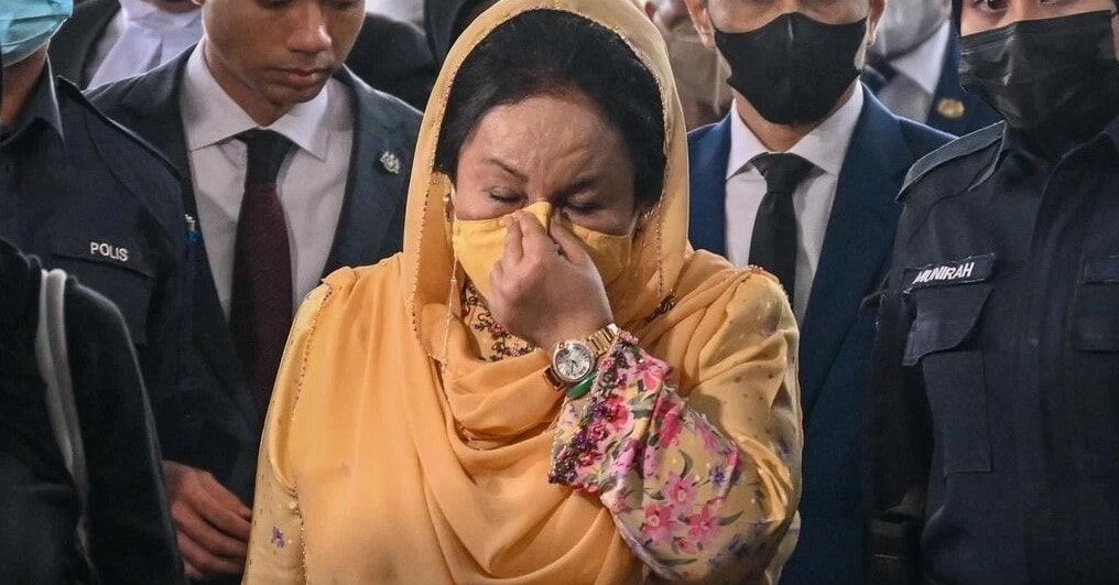 wife of Malaysia ex-premier convicts