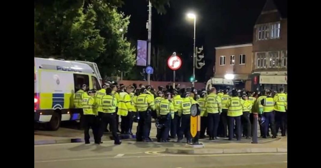 Hindu-Muslim clashes UK