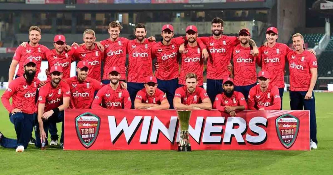 England thrashes Pakistan