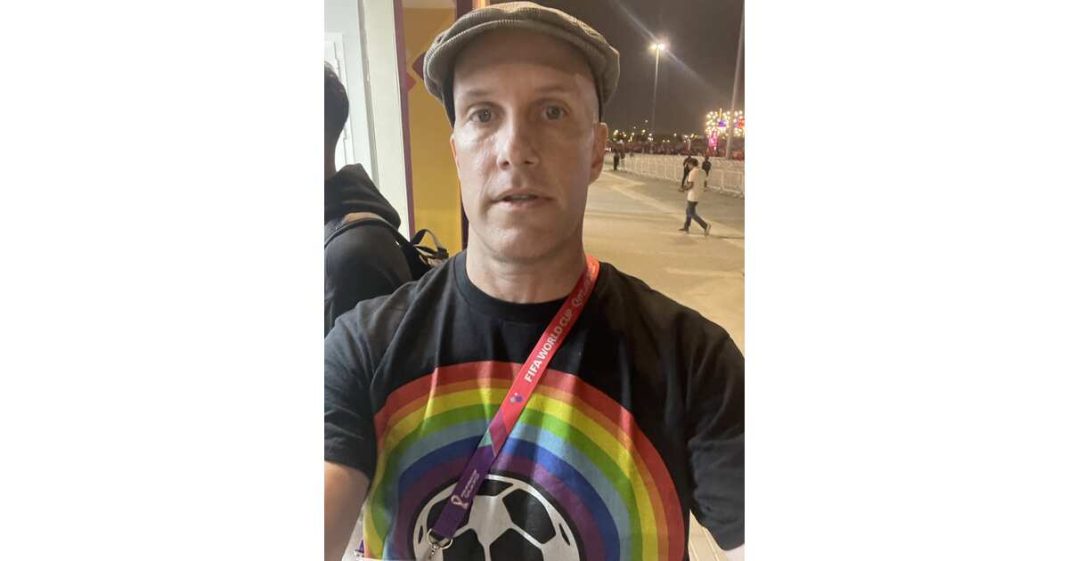 US journalist rainbow shirt