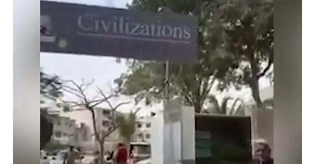 School student speaking Urdu