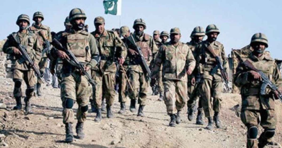 US Pakistan right defend