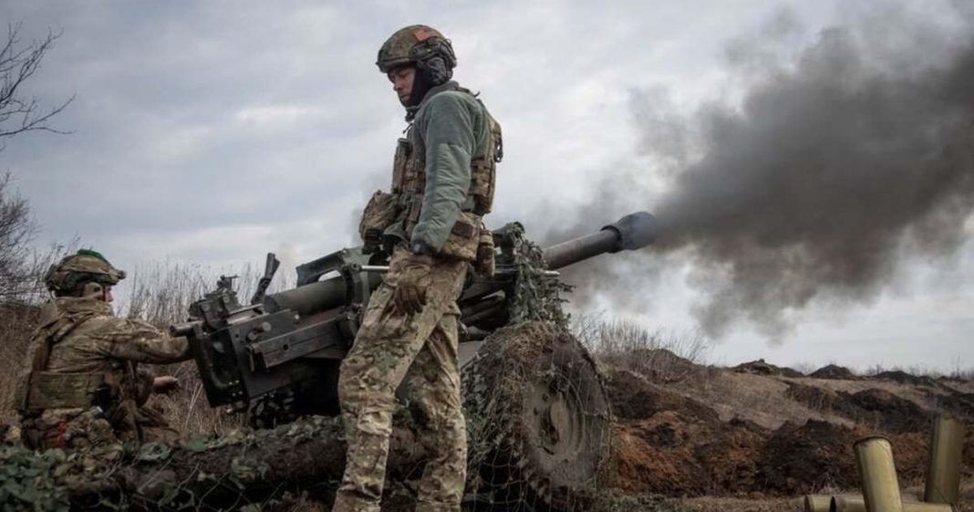 Ukraine struggles to keep Bakhmut