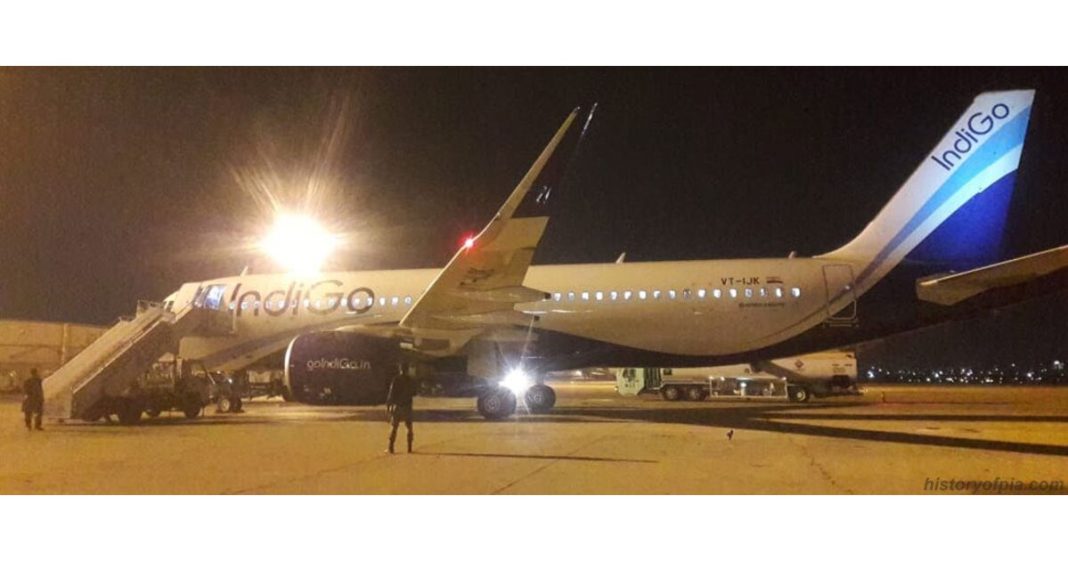 Indian flight landing Karachi