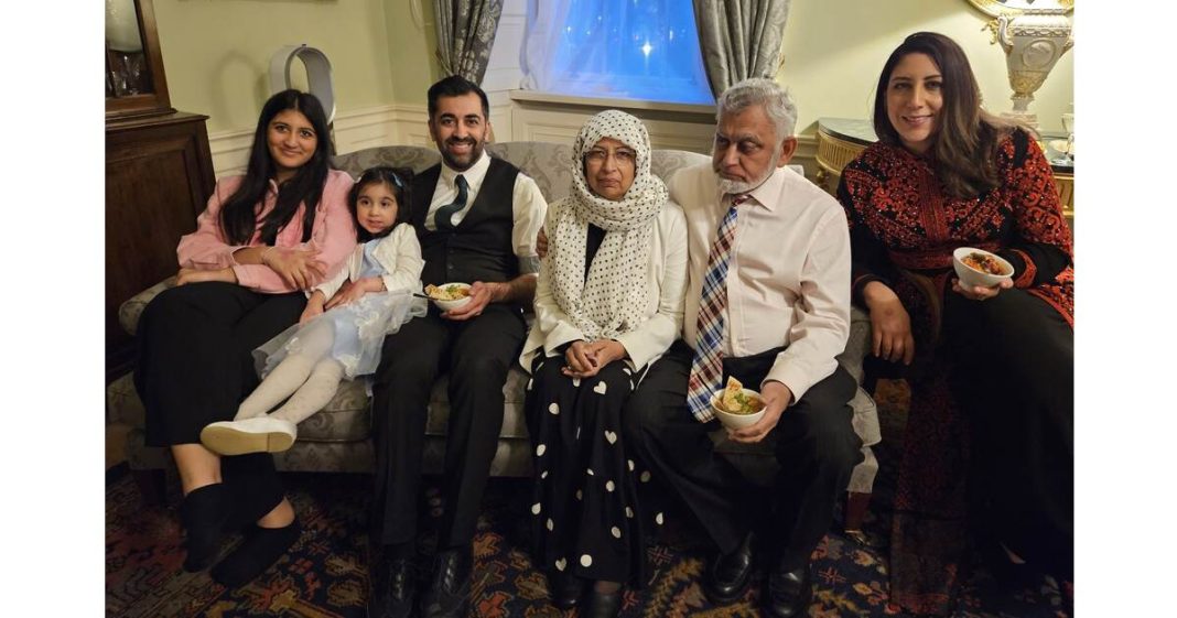 Humza Yousaf prayer Bute