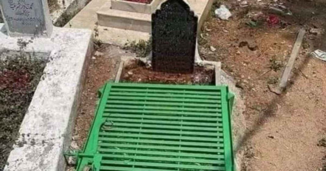 Locked grave story