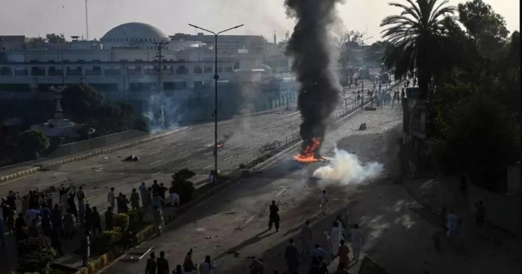 Punjab gives PTI 24-hour deadline