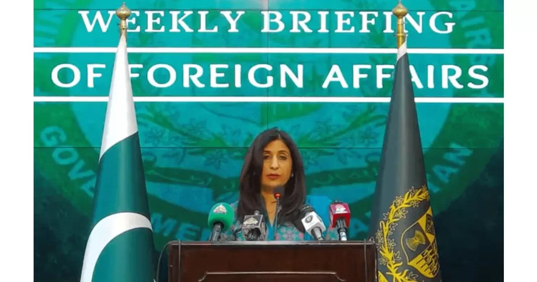 Pakistan Indian defence minister