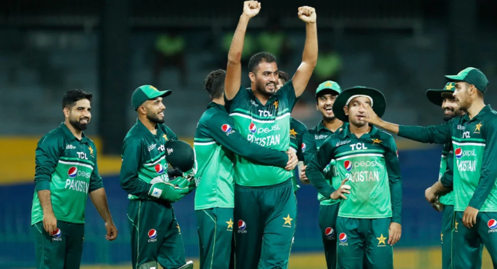PAKISTAN WINS ASIA CUP FINAL