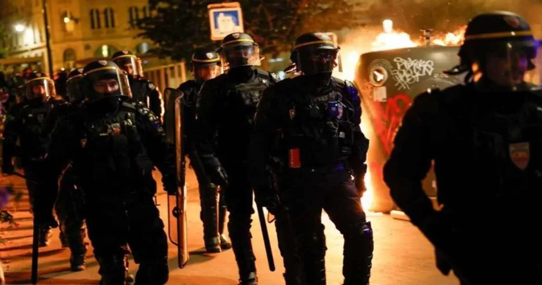 france riots