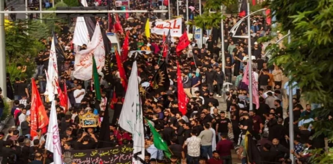 Historic Moment: Kashmiri Shia Muslims Hold Muharram Procession After 33-Year Ban Lifted