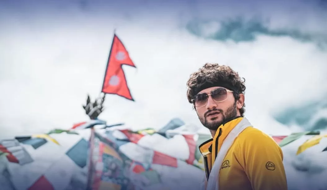 Pakistani Climber Shehroze Kashif Conquers Mount Manaslu's 