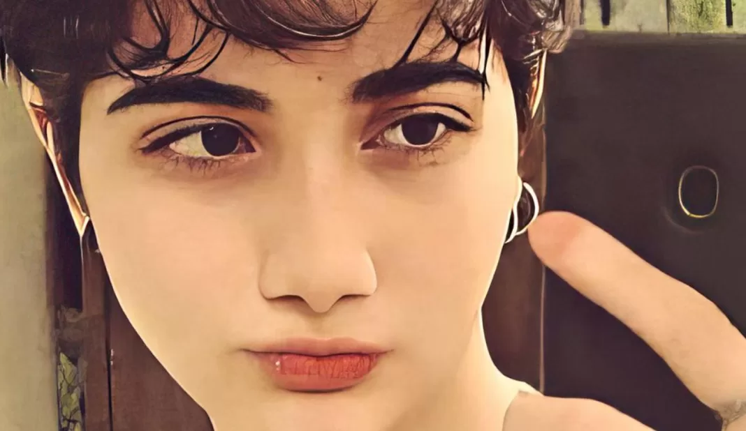 Iranian Teenage Girl Attacked by Morality Police Dies, Reigniting Protests