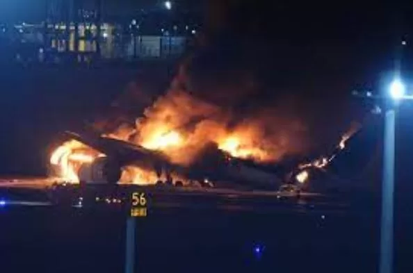 Commute Plane in Tokyo Crashes with Earthquake Relief Jet