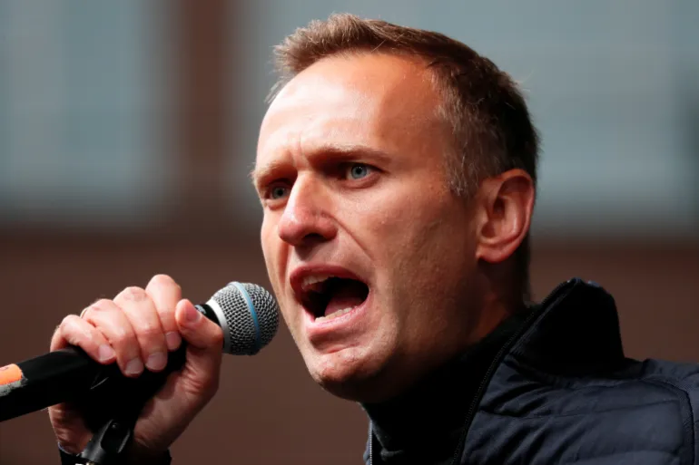 Putin critic & opposition leader Alexei Navalny, dies in Arctic jail