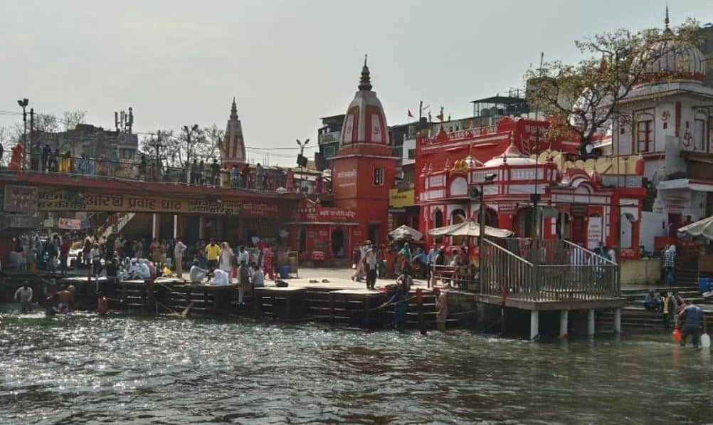 Family Drowns 7-Year-Old Boy in Ganga in Hope of Curing Cancer