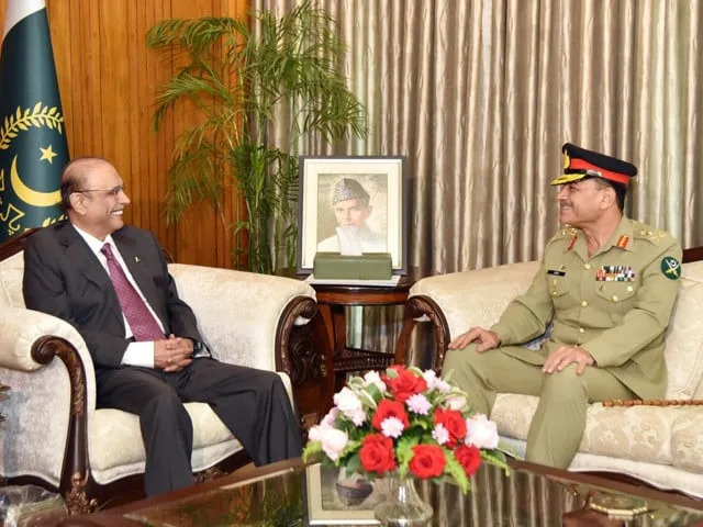 COAS called on President: Zardari expressed concerns over baseless campaign against Army