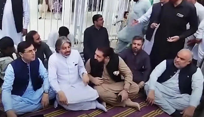 PTI kicks off hunger strike