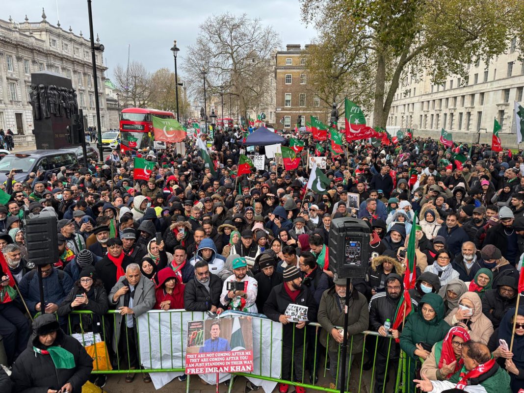 PTI PROTEST IN UK