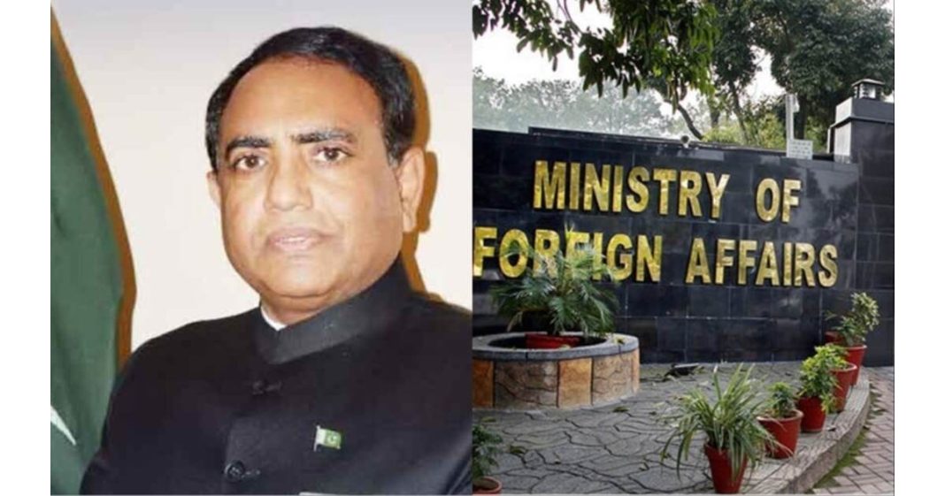 Pakistani diplomat deported USA