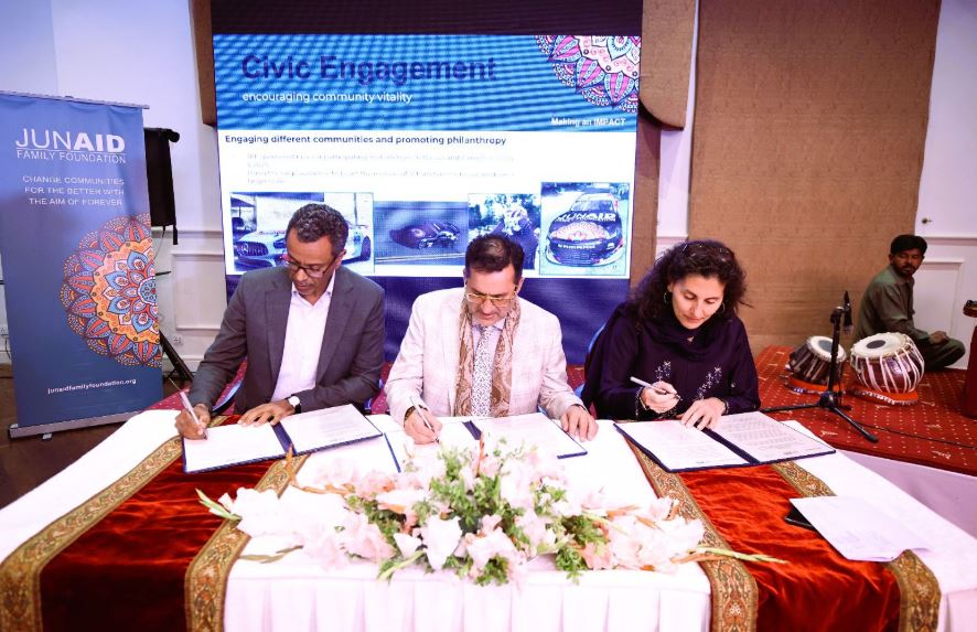 Junaid Family Foundation Signs LoC with Bill & Melinda Gates Foundation and UNICEF