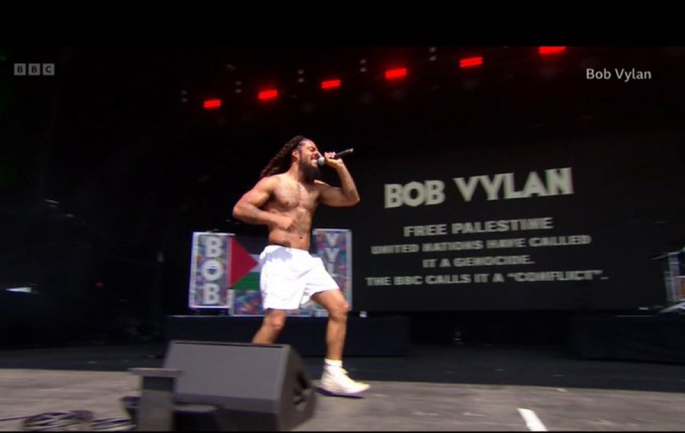 British rap duo who chanted ‘Death to the IDF’