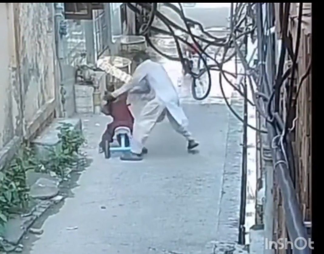 Kasur police arrest suspect for assaulting minor