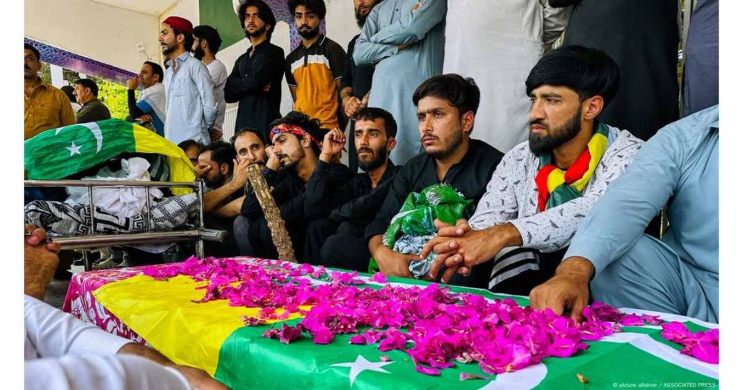 Azad Kashmir protests