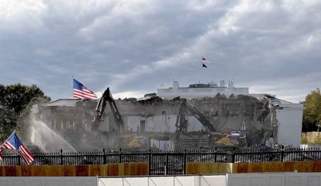 Trump demolishing part of White House