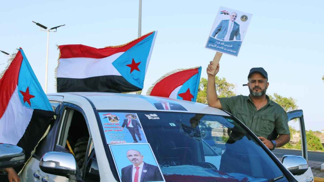 Yemen separatists accuse Saudi Arabia of launching airstrikes against their forces