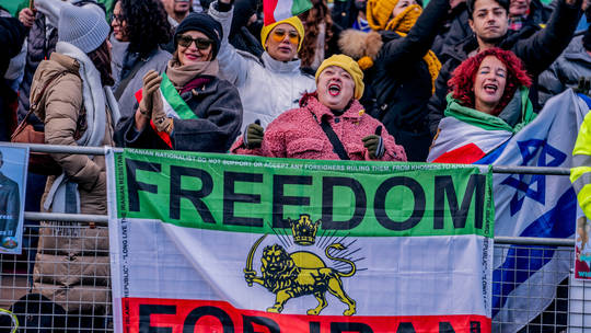 Iran shuts down internet amid protest groundswell – monitoring group