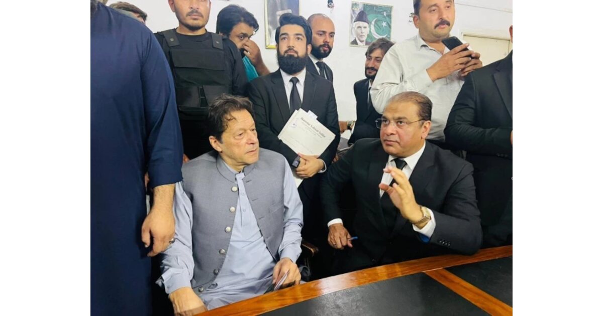 Imran Khan Says He Has Lost 85% Vision in Right Eye; Supreme Court Orders Medical Review