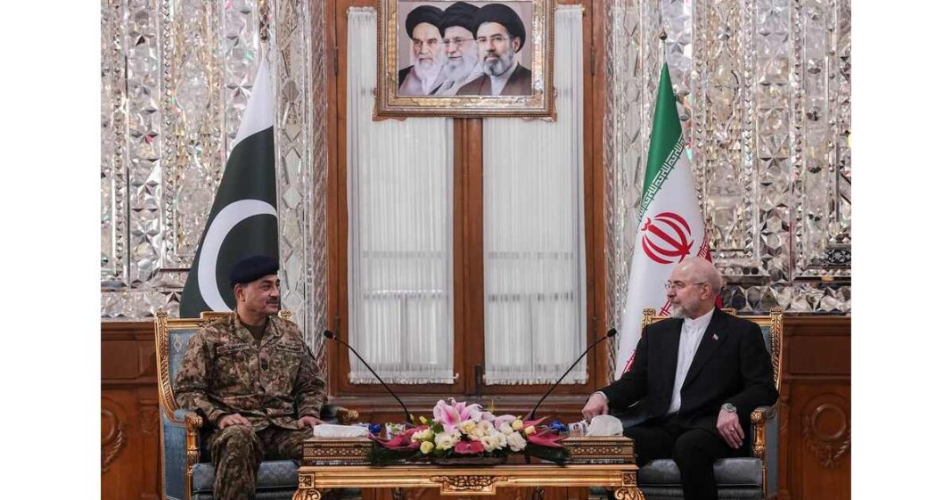 Army chief Iranian parliament